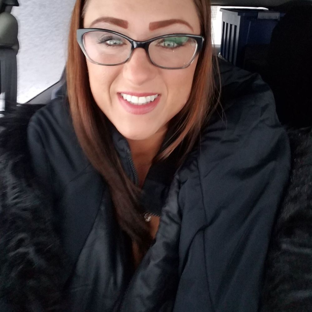 Meet your Posher, Aleeshia